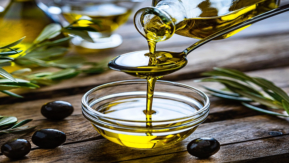 Mustard Oil: सरसों तेल के दाम फिर से बाजार में बुरी तरह से हुई धड़ाम, फटाफट चेक करें ताजा रेट