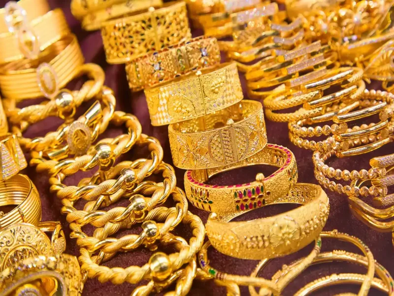 GOLD