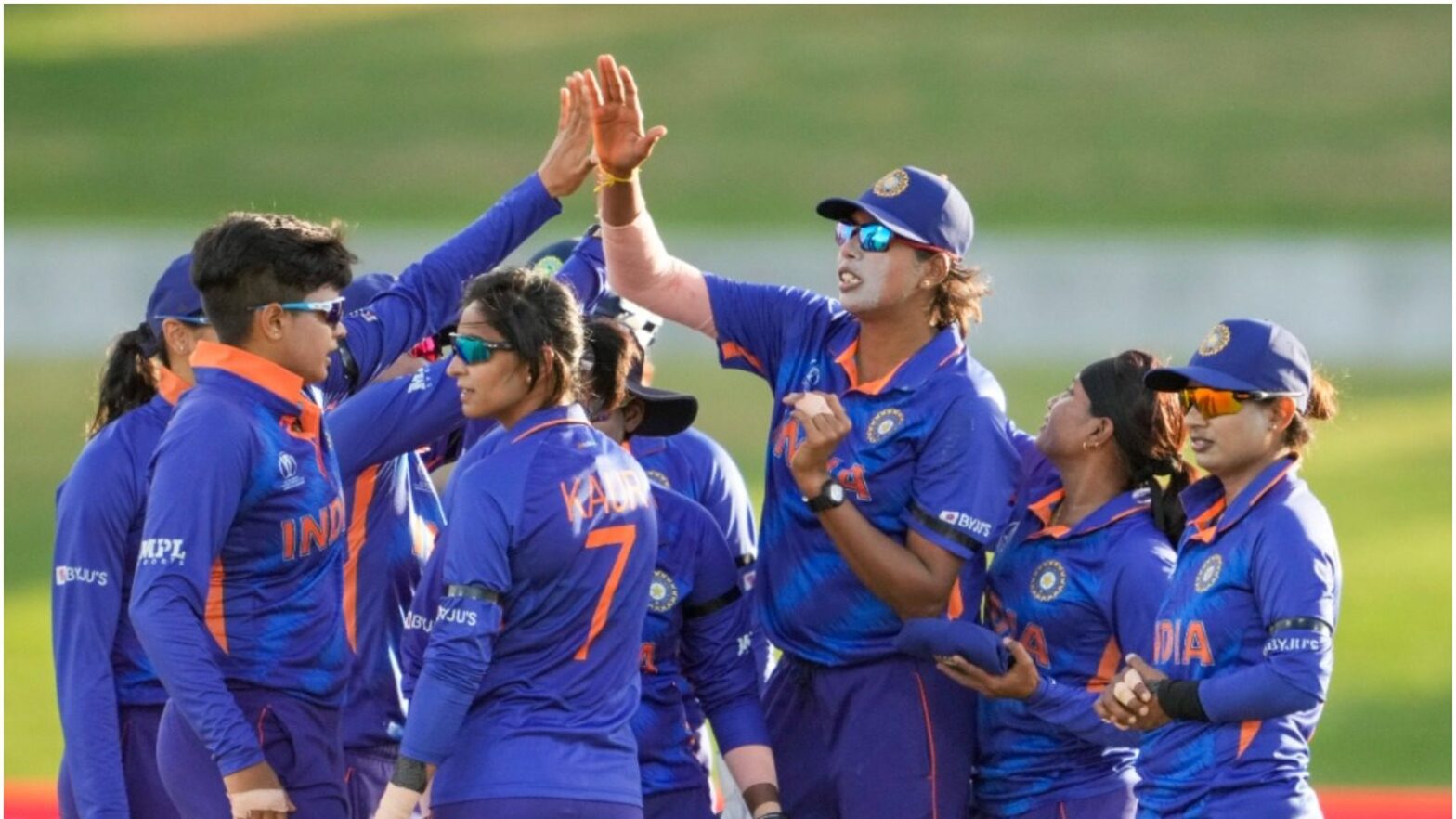 भारतीय महिला क्रिकेट टीम की विश्व कप में हार पर भड़कीं पूर्व कप्तान, अगले कप्तान को लेकर भी दिया बड़ा बयान