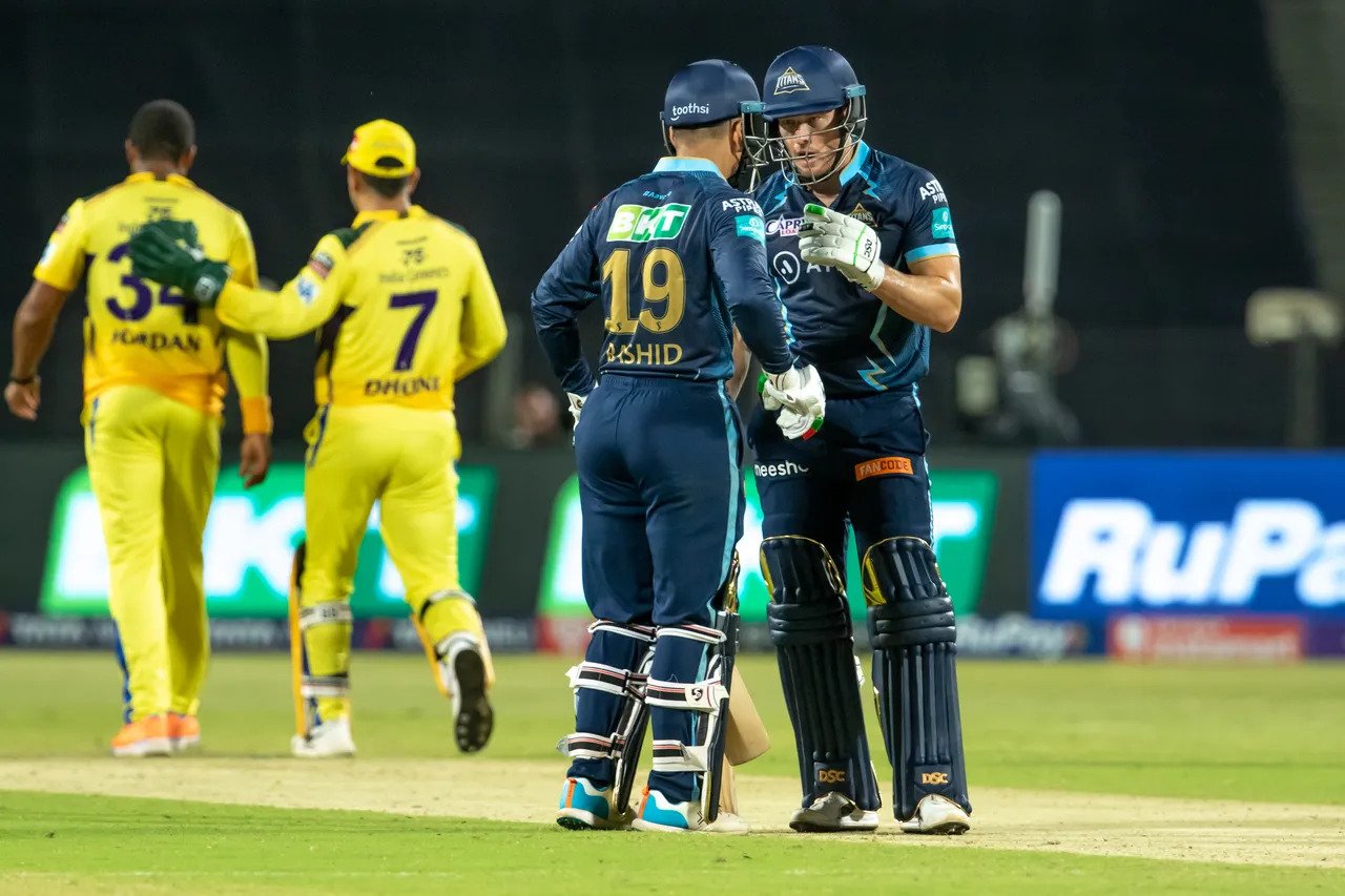 IPL 2022, GT vs CSK: खराब गेंदबाजी के कारण सीजन का 5वां मुकाबला हारी चेन्नई सुपर किंग्स, क्रिस जॉर्डन बने विलेन