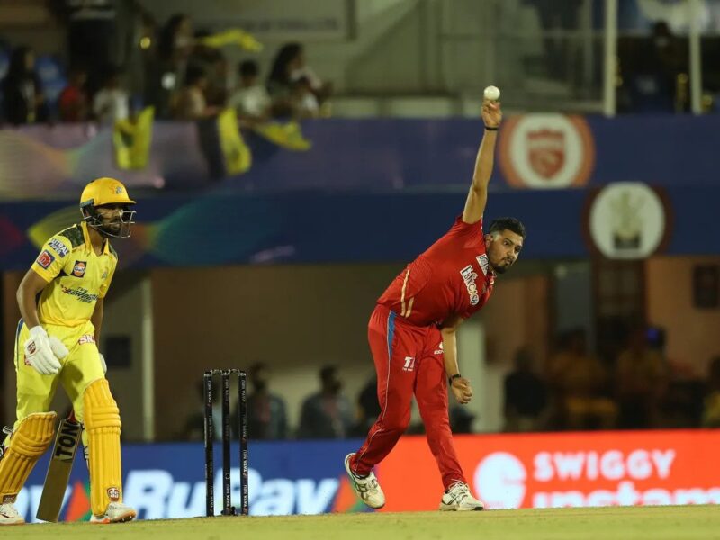 रितुराज गायकवाड़ को सोशल मीडिया पर बना मजाक, वहीं फैंस को खली इस खिलाड़ी की कमी