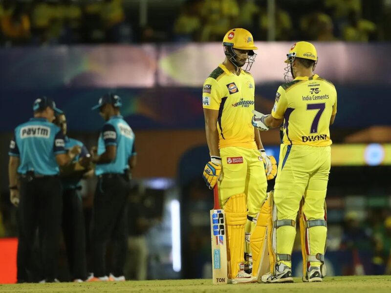 ऑरेंज कैप और पर्पल कैप की रेस में शिवम दूबे और राहुल चाहर ने किया खेल