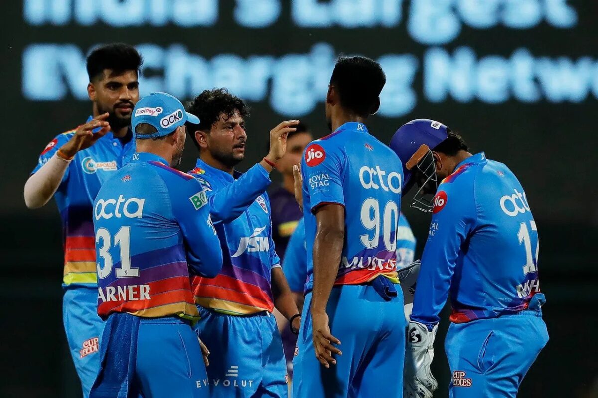 IPL 2022, KKR vs DC: कुलदीप यादव ने चहल को पर्पल कैप के लिए दी चुनौती, वहीं ऑरेंज कैप की रेस में हुई श्रेयस अय्यर की इंट्री
