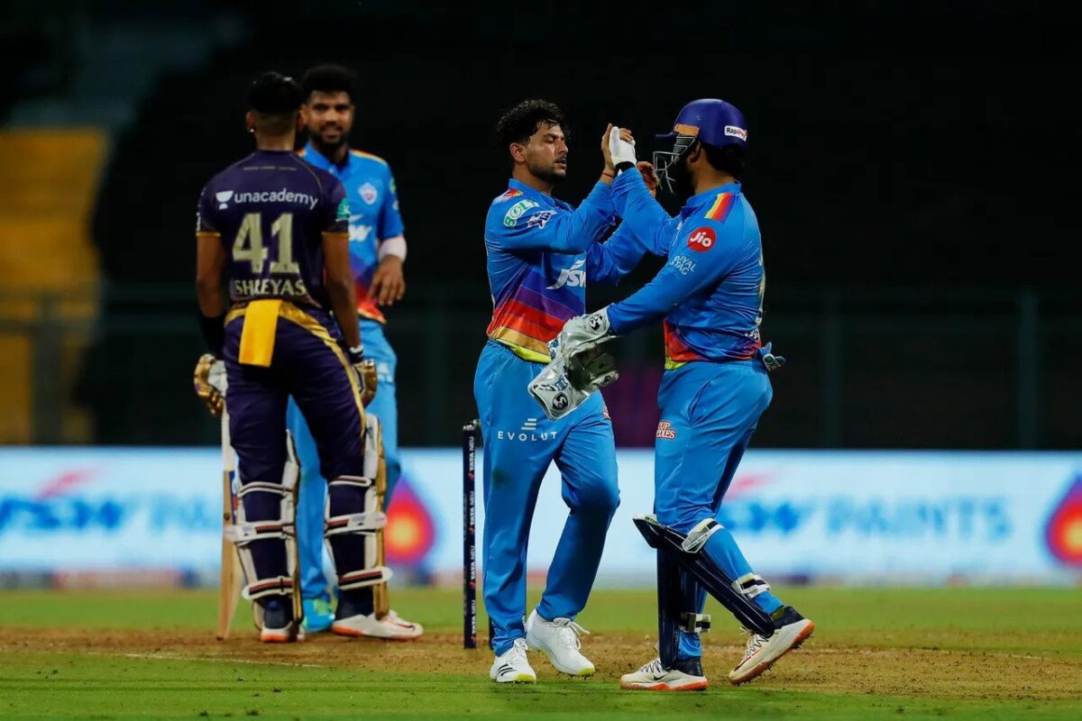 IPL 2022, KKR vs DC: 'ठुकरा के मेरा प्यार, मेरा इंतकाम देखेगी', केकेआर के खिलाफ आज फिर छाए कुलदीप यादव