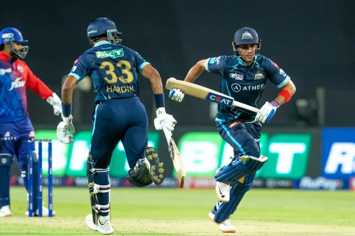 ऑरेंज कैप और पर्पल कैप की रेस में शानिवार को हुए डबल हेडर मुकाबले के बाद हुआ बदलाव