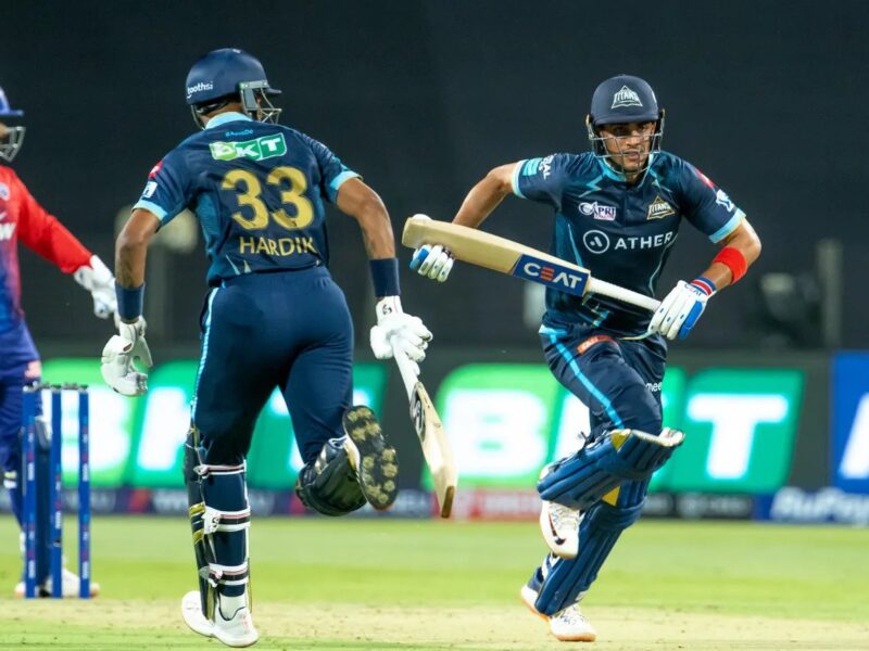 ऑरेंज कैप और पर्पल कैप की रेस में शानिवार को हुए डबल हेडर मुकाबले के बाद हुआ बदलाव