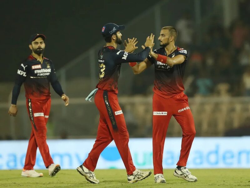 विराट कोहली अब खराब दौर से निकलने के लिए गए इस दिग्गज खिलाड़ी के शरण में