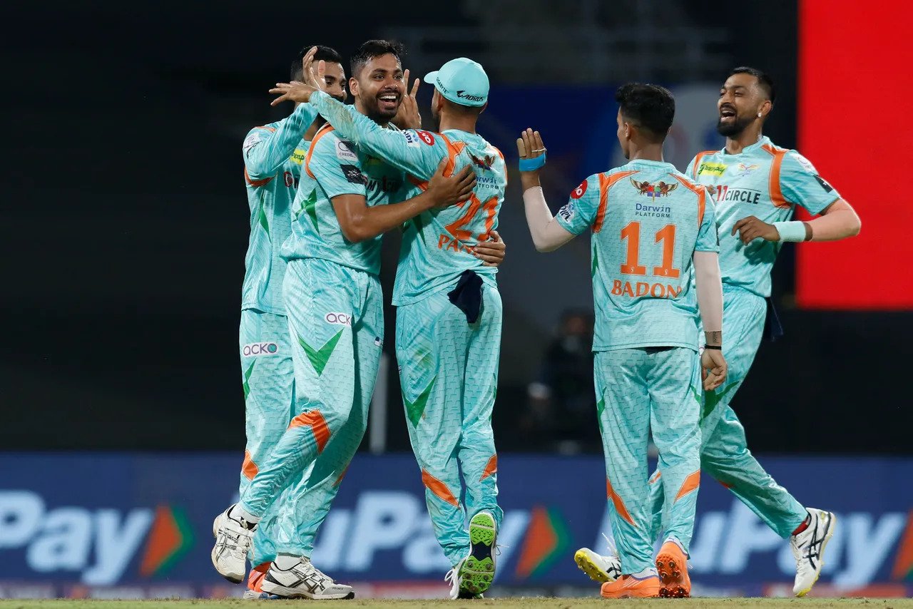 IPL 2022, LSG VS SRH: बीमार मां अस्पताल में करा रही थी अपना इलाज, लेकिन बेटे ने लखनऊ सुपरजांयट को दिलाई दूसरी जीत