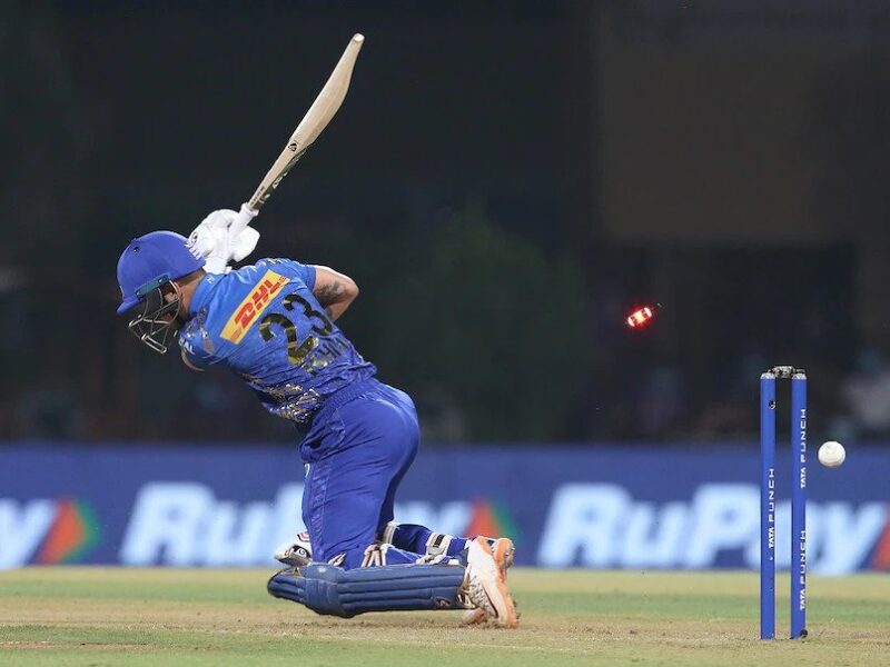 IPL 2022: लगातार 8 हार के बाद टूटा मुंबई इंडियंस के हेड कोच के सब्र का पैमाना, 15.25 करोड़ के ईशान किशन को सुनाई खरी-खरी 