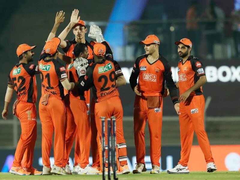 IPL 2022, SRH vs CSK: सनराइजर्स हैदराबाद की टीम चेन्नई के खिलाफ मैच की प्लेइंग 11 में करेगी बदलाव, दिग्गज होगा बाहर