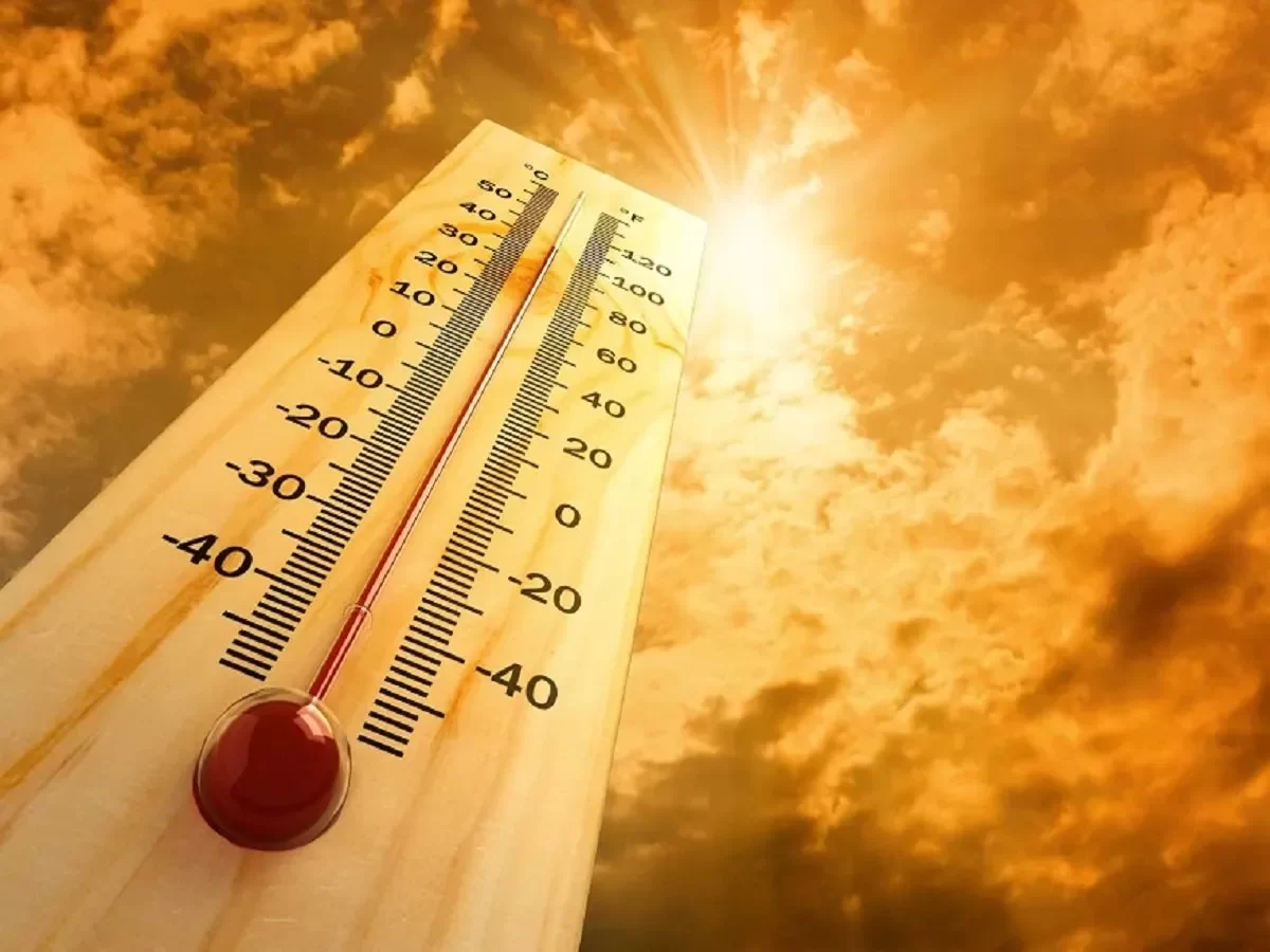 WEATHER REPORT: मौसम विभाग ने सुनाई गुड न्यूज़, यूपी समेत 10 राज्यों में इस दिन से मिल सकती है गर्मी से राहत