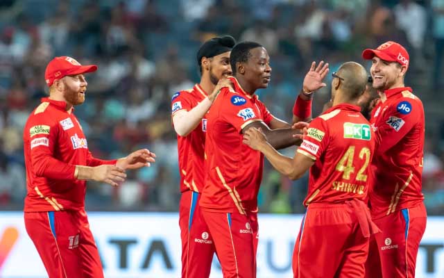IPL 2022, DC vs PBKS: प्लेऑफ की रेस में बरकरार रहने के लिए इस प्लेइंग 11 के साथ उतरेगी पंजाब किंग्स, दिग्गज को करेगी बाहर