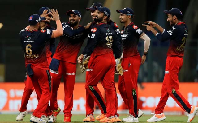 IPL 2022 Qualifier2, RCB vs RR: फाइनल में प्रवेश करने के लिए इस युवा खिलाड़ी को मौका देगी रॉयल चैलेंजर्स बैंगलोर