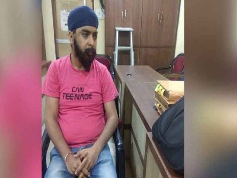 Tajinder Pal Singh Bagga की गिरफ्तारी में तीन राज्यों की पुलिस हुई आमने-सामने, सियासी घमासान हुआ शुरू