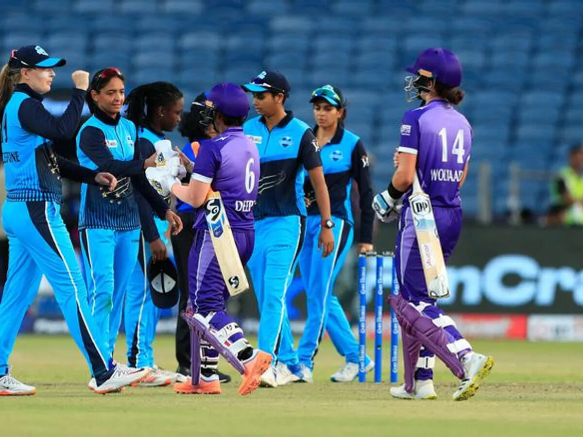 Women's T20 2022 Final, VEL vs SUP: वूमैन्स लीग के फाइनल की ट्रॉफी अपने नाम करने इस प्लेइंग 11 के साथ उतरेगी टीम वेलोसिटी और सुपरनोवस