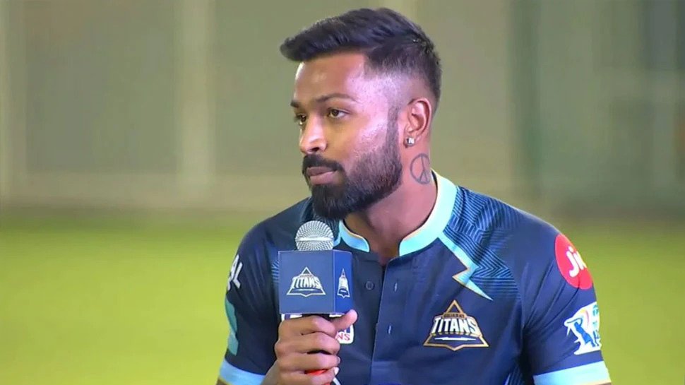 IPL 2022: हार्दिक पांडया ने रचा वो इतिहास जो महेंद्र सिंह धोनी, विराट कोहली और रोहित शर्मा नहीं कर पाए, निकल गए सबसे आगे