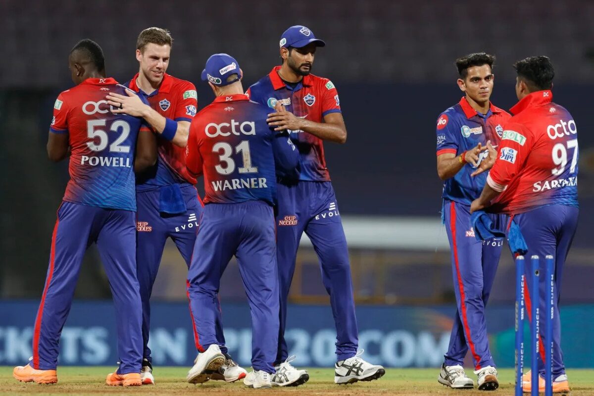 IPL 2022, PBKS vs DC: पंजाब को प्लेऑफ़ की रेस से बाहर कर दिल्ली कैपिटल्स ने मारी टॉप 4 में एंट्री, बदल गया पॉइंट्स टेबल का समीकरण