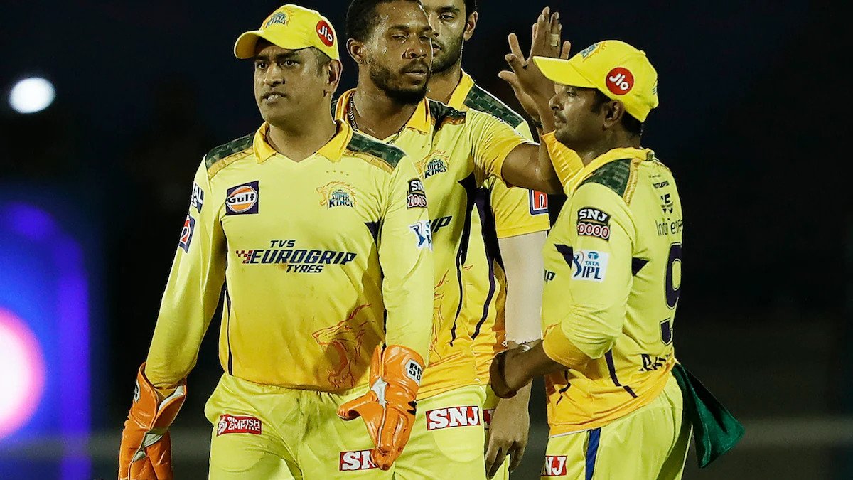 IPL 2022: चेन्नई सुपर किंग्स के इन 3 खिलाड़ियों के शर्मनाक प्रदर्शन ने रोक दी प्लेऑफ की राह, उम्मीदों पर खरे नहीं उतरे