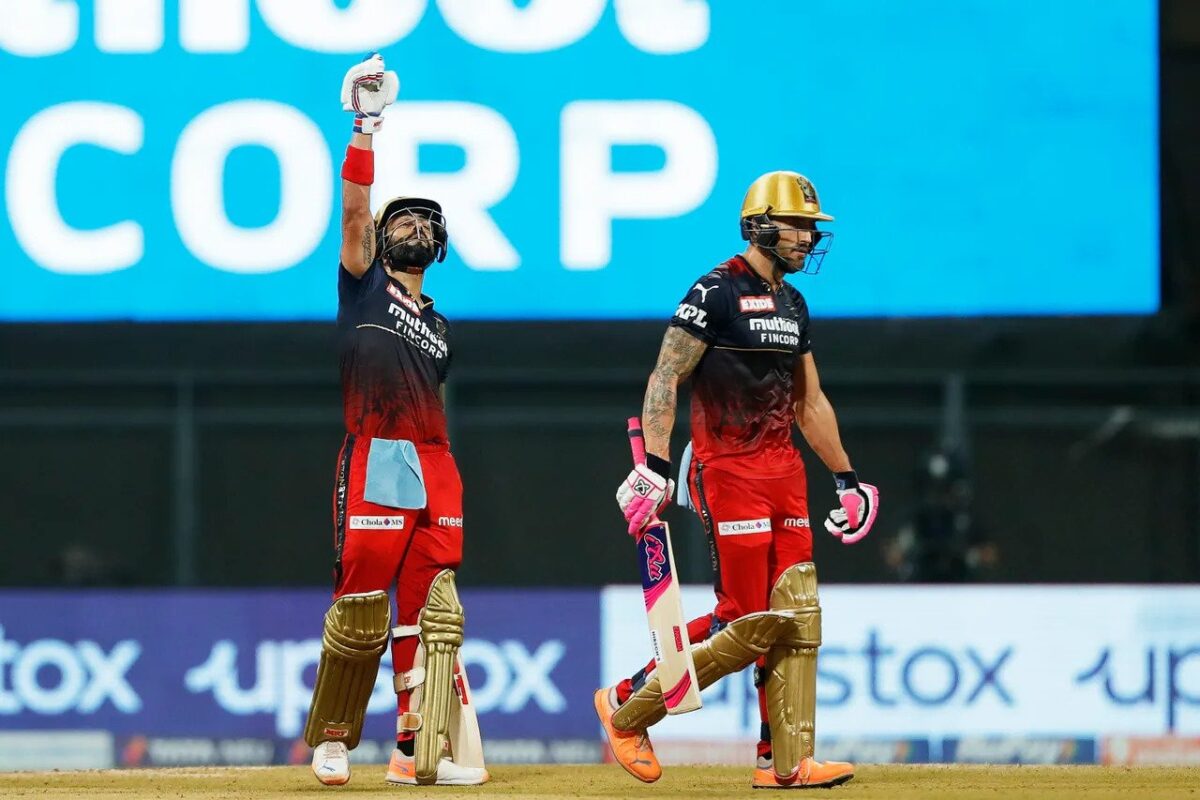 IPL 2022, RCB vs GT: विराट कोहली की लय में वापसी से रॉयल चैलेंजर्स बैंगलोर ने 8 विकेट से जीता, गुजरात का हराकर प्लेऑफ की तरफ बढ़ी