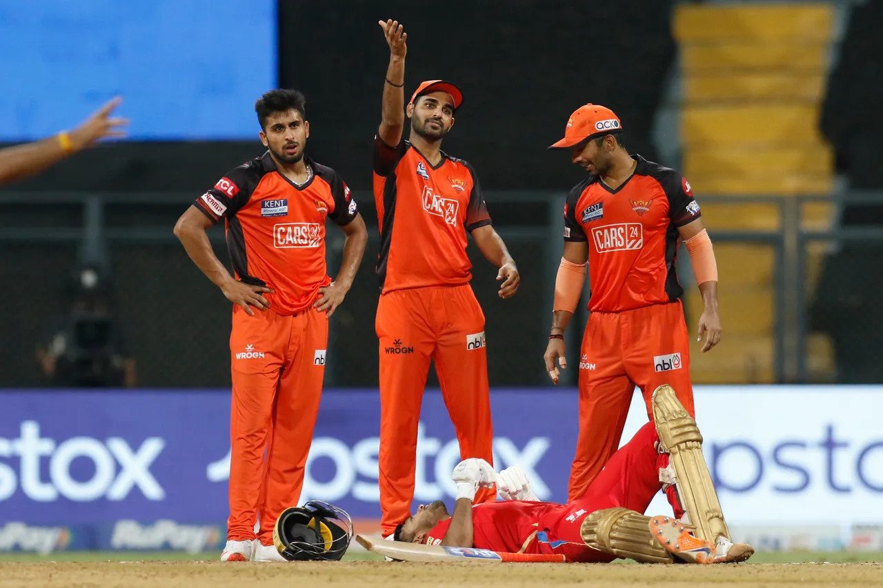 IPL 2022: भारतीय टीम का हिस्सा बनने के बाद उमरान मलिक के पिता ने कही ये बड़ी बात, खुद हुए बहुत इमोशनल 