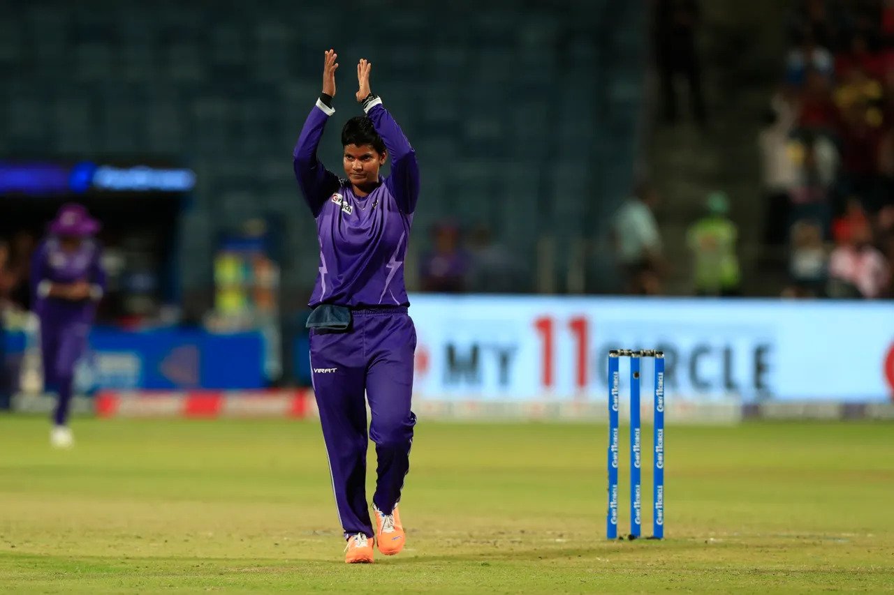 Women’s T20 2022 Final, VEL vs SUP: फाइनल मैच में आख़िरी गेंद पर हार मिलने का ठीकरा वेलोसिटी की कप्तान दीप्ति शर्मा इस पर फोड़ा