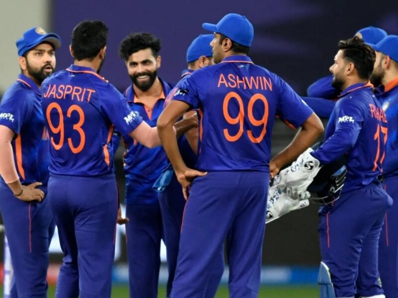 IND vs RSA: दक्षिण अफ्रीका के खिलाफ टी20 सीरीज में इन 3 खिलाड़ियों को प्लेइंग इलेवन में नहीं मिलेगा मौका