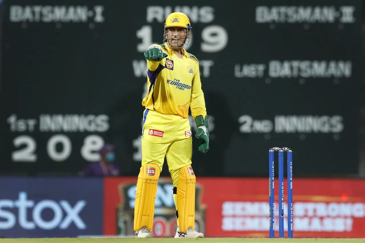 IPL 2022: महेंद्र सिंह धोनी ने टी20 क्रिकेट में बतौर कप्तान रच दिया ऐसा इतिहास, जहाँ तक कई दिग्गजो का पंहुचना मुश्किल