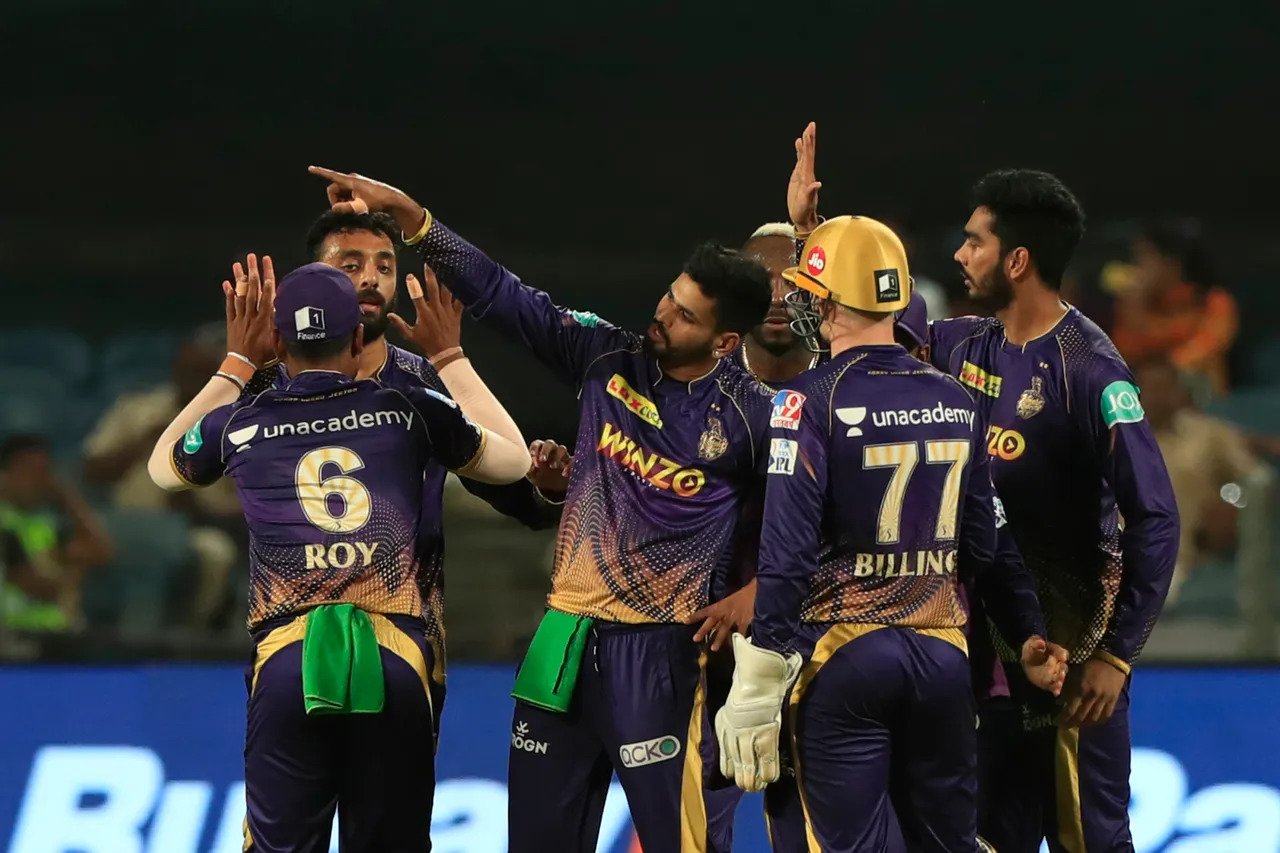 IPL 2022, KKR vs SRH: सनराइजर्स हैदराबाद को हरा केकेआर ने अंक तालिका में छलांग लगाकर प्लेऑफ़ की जंग को बनाया रोमांचक