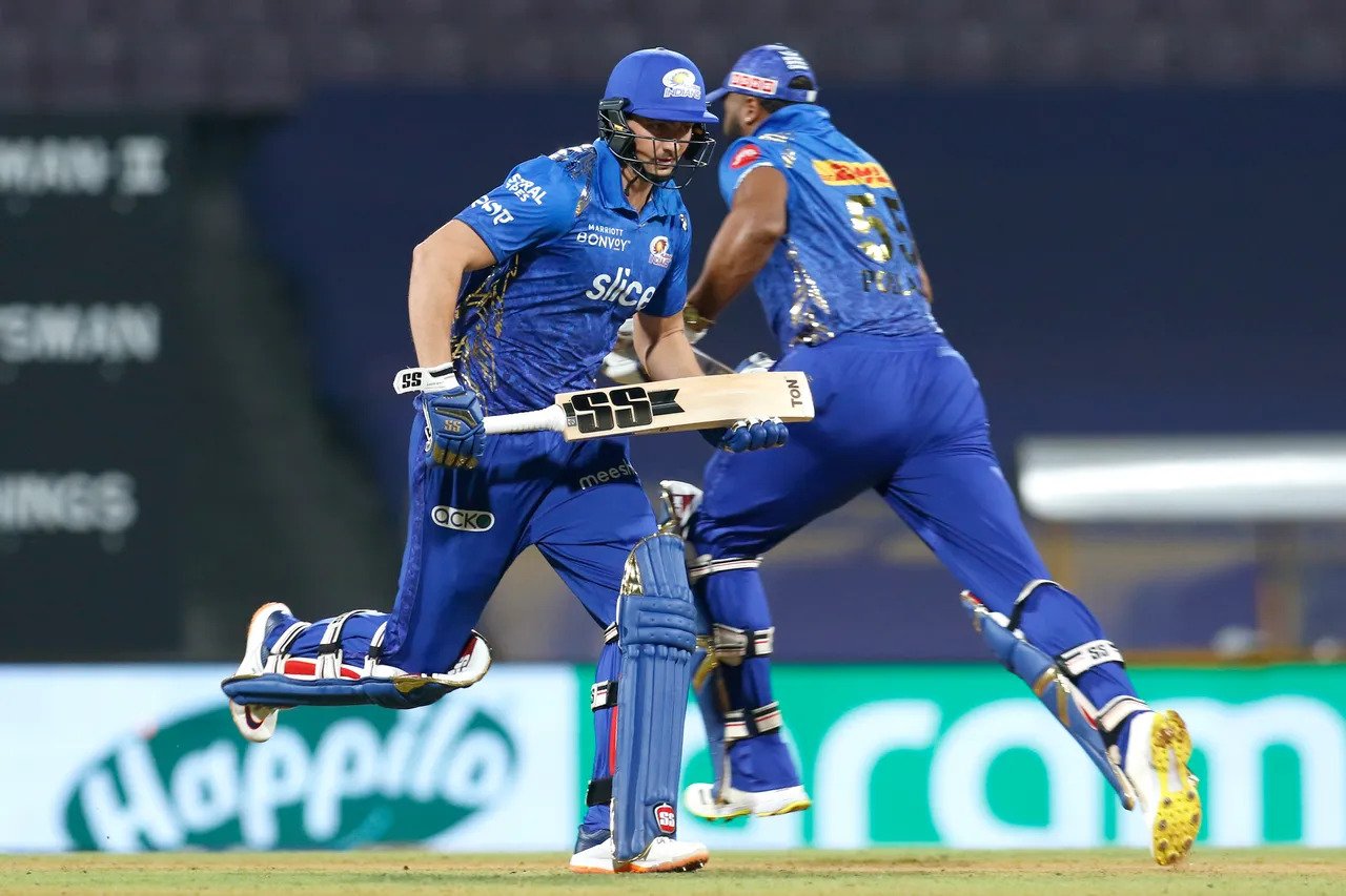 IPL 2022, RR vs MI: पहली जीत दर्ज करने के बाद सोशल मीडिया पर छाई मुंबई इंडियंस, टिम डेविड का दिखा जलवा
