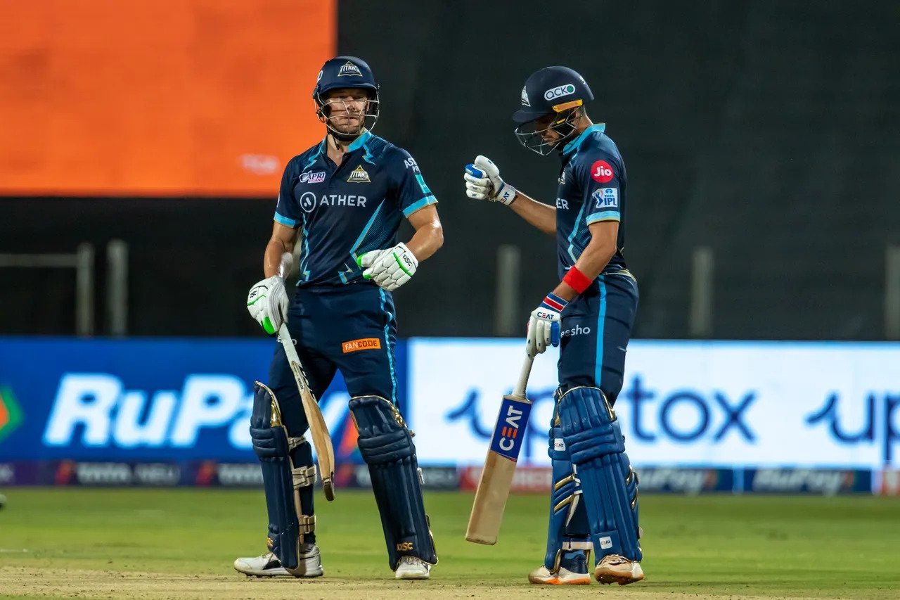 IPL 2022, GT vs LSG: ऑरेंज कैप की लिस्ट में जोस बटलर को कड़ी चुनौती दे रहे है शुभमन गिल, भारतीय खिलाड़ियों का बढ़ा दबदबा
