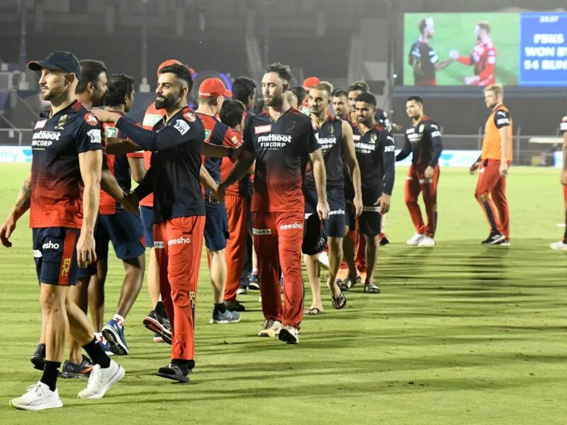 IPL 2022, RCB vs PBKS: पंजाब किंग्स ने आरसीबी को हराकर प्लेऑफ की रेस को बनाया रोमांचक, इन 3 टीमों की राह हुई मुश्किल