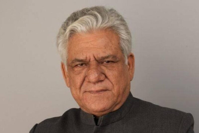 14 साल की उम्र में ही 55 साल की औरत से दिल लगा बैठे थे ओम पुरी, कहानी जानकर हैरान रह जायेंगे आप