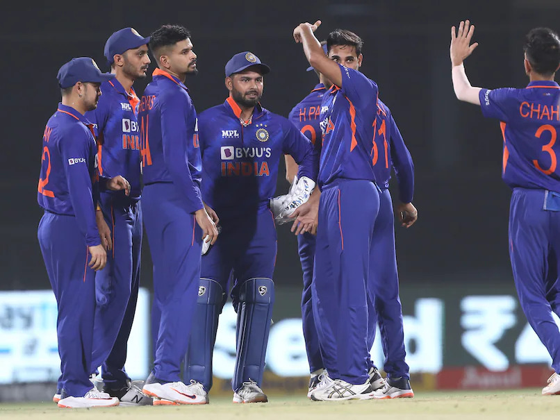 IND vs RSA: भारत के इन दो गेंदबाजो के प्लेइंग 11 में शामिल होने से छूटने लगेंगे साऊथ अफ्रीकी खिलाड़ियों के पसीने