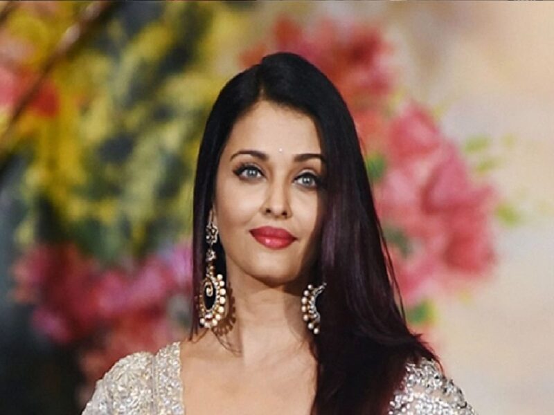 पूरी दुनिया में Aishwarya Rai Bachchan की हैं 5 हमशक्ल, फोटो देख पकड़ लेंगे अपना सिर