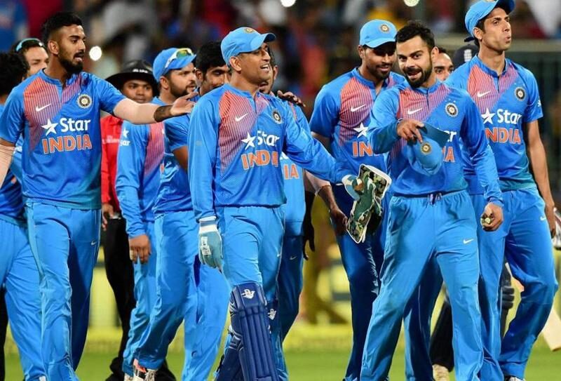 महेंद्र सिंह धोनी की कप्तानी में डेब्यू करने वाले इन 3 खिलाड़ियों के लिए भारतीय टीम में बंद हुए सभी दरवाजे, जल्द सुनाएंगे संन्यास की खबर