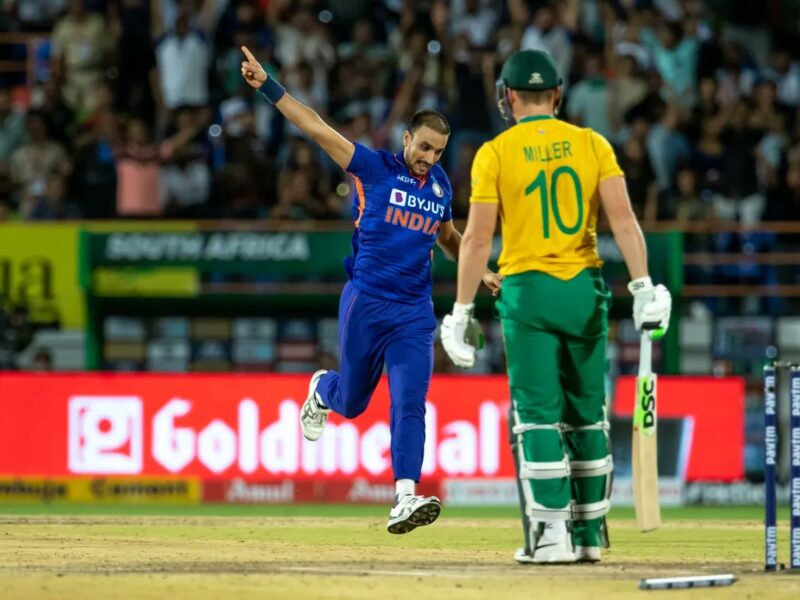 IND vs SA: आवेश खान और हर्षल पटेल ने आज लूट ली पूरी महफिल, सोशल मीडिया में फैंस ने जमकर लुटाया प्यार