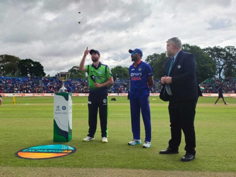 IND vs IRE: दूसरे टी20 मैच में हार्दिक पंड्या ने टॉस जीतकर पहले बल्लेबाजी करने का किया फैसला, टीम में किया 3 बड़े बदलाव