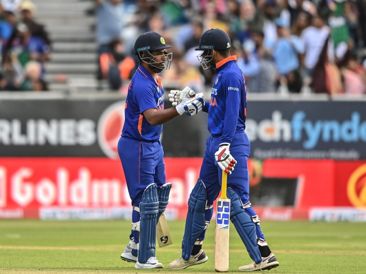 IND vs IRE: दीपक हुड्डा के शतकीय और संजू सैमसन की अर्धशतकीय पारी ने सोशल मीडिया में मचाया तूफान, फुले नहीं समां पा रहे हैं फैंस