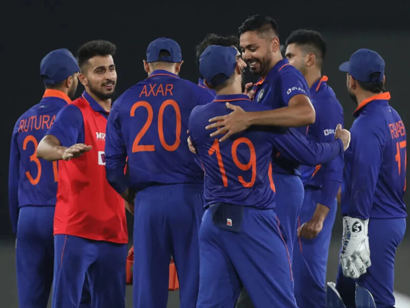 IND vs ENG: अच्छे प्रदर्शन के बावजूद भी इन 3 भारतीय टीम खिलाड़ियों को इंग्लैंड दौरे के टी-20 मुकाबलों में नहीं मिलेगा मौका