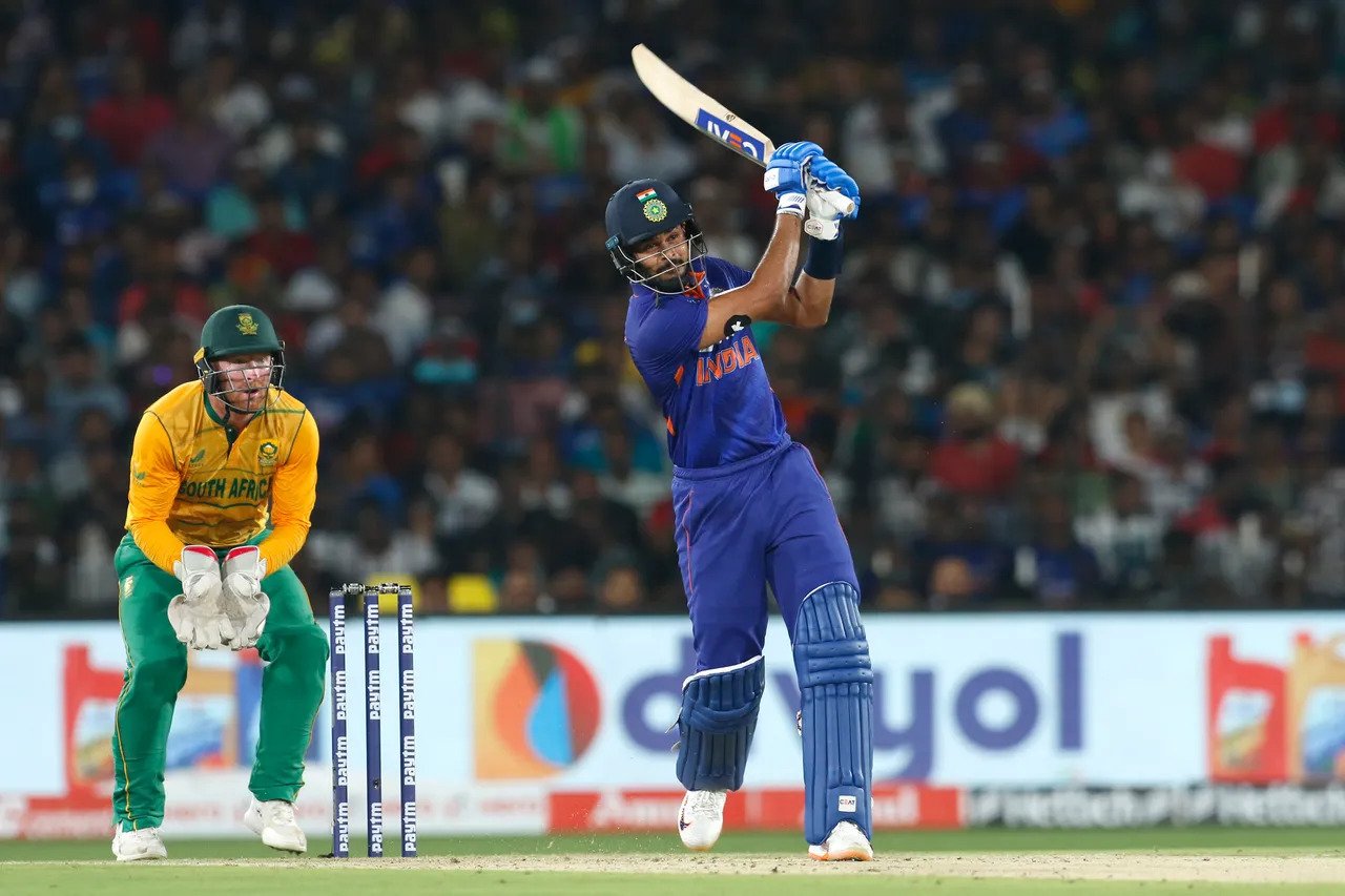 IND vs RSA: लगातार रन बनाने के बाद भी श्रेयस अय्यर को आगामी टी20 विश्व कप में नहीं मिलेगा मौका, जानिए क्या हैं इसकी वजह