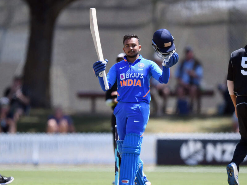 T20 WORLD CUP 2022: विश्व कप से पहले भारतीय टीम को इन 3 खिलाड़ियों पर देना होगा ध्यान