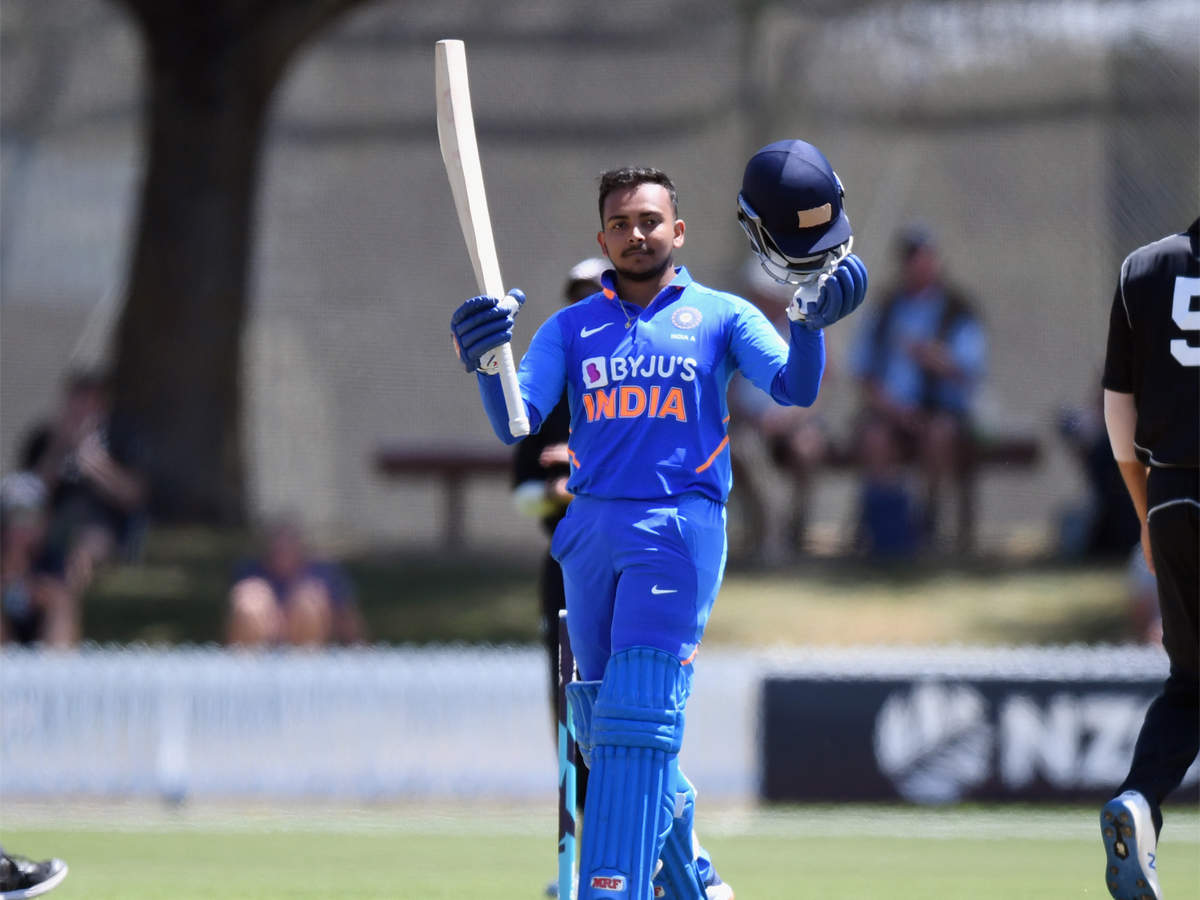 T20 WORLD CUP 2022: विश्व कप से पहले भारतीय टीम को इन 3 खिलाड़ियों पर देना होगा ध्यान