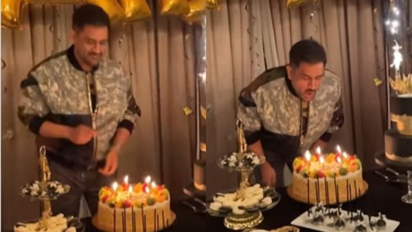 MS Dhoni अपना 41वां जन्मदिन कर हैं सेलिब्रेट, पत्नी साक्षी के साथ काटा केक, वायरल तस्वीरों मे यह खिलाड़ी भी आया नजर
