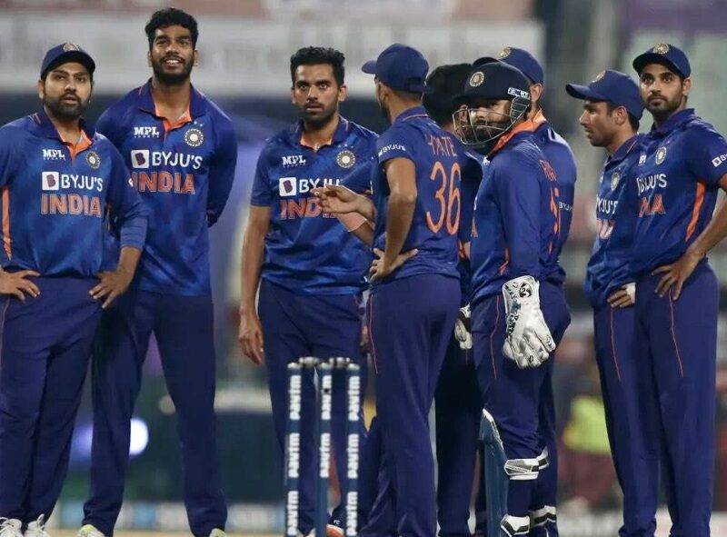 वेस्टइंडीज के खिलाफ वनडे मुकाबले में सिलेक्टर्स ने इन 3 Players को किया इग्नोर, टीम में नहीं दी जगह