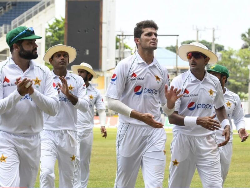 श्रीलंका के खिलाफ टेस्ट सीरीज का दूसरा मैच खेलने से पहले ही Pakistan को लगा बहुत बड़ा झटका, इस बेहतरीन गेंदबाज को लगी चोट