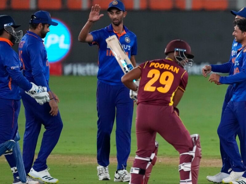 ODI Cricket में इन 3 टीमों ने एक ही पारी में लगाए सबसे ज्यादा छक्के, जानिए किन-किन टीमों का नाम शामिल