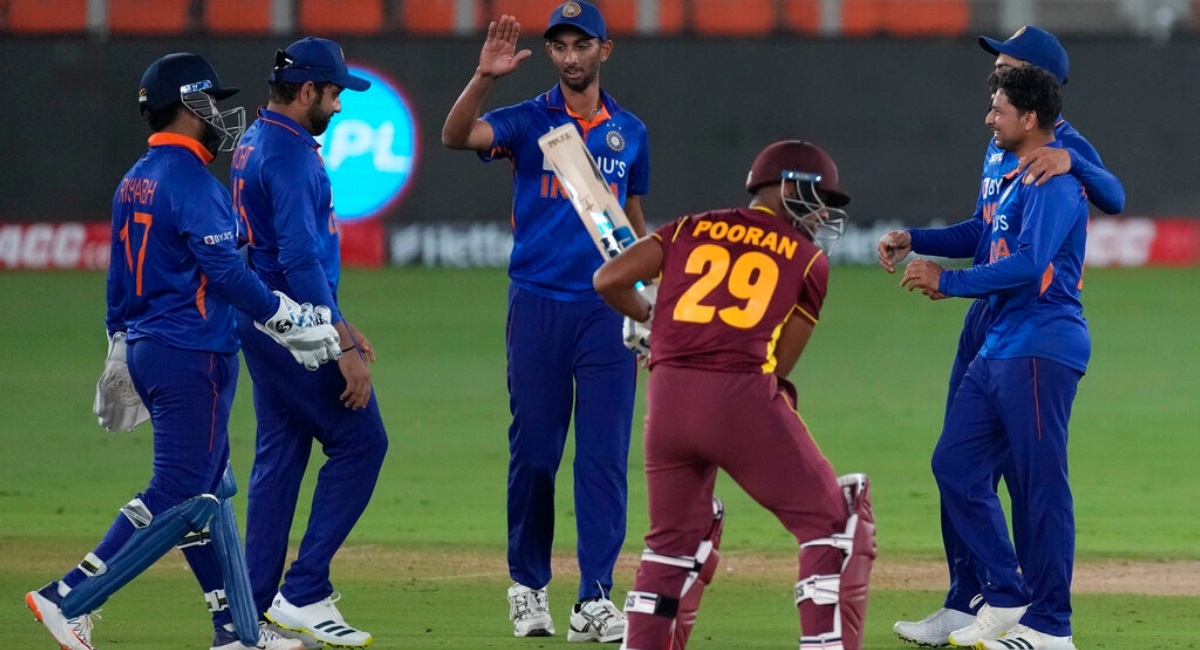 ODI Cricket में इन 3 टीमों ने एक ही पारी में लगाए सबसे ज्यादा छक्के, जानिए किन-किन टीमों का नाम शामिल