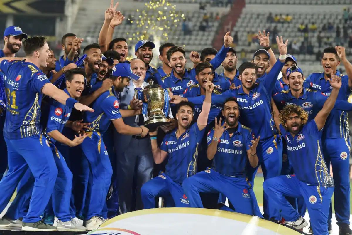 1 ओवर में सबसे ज्यादा रन बनाने वाले खिलाड़ियों का हैं टीम मुंबई इंडियंस से कनेक्शन, जानिए कौन-कौन हैं वो धाकड़ खिलाड़ी
