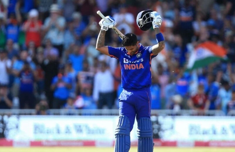 ENG vs IND: इंग्लैंड के खिलाफ T20 सीरीज में सूर्यकुमार यादव ने लगाई रिकॉर्ड्स की झड़ी, उमरान मलिक हुए बुरी तरह फेल