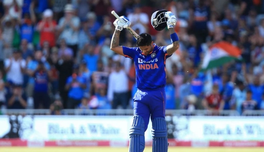 ENG vs IND: इंग्लैंड के खिलाफ T20 सीरीज में सूर्यकुमार यादव ने लगाई रिकॉर्ड्स की झड़ी, उमरान मलिक हुए बुरी तरह फेल
